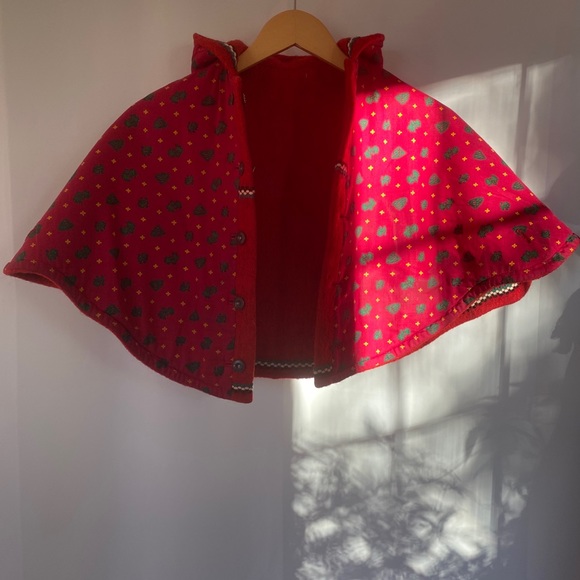 Helen Maas Reversible Nordic Hooded Poncho Cape - Picture 8 of 9